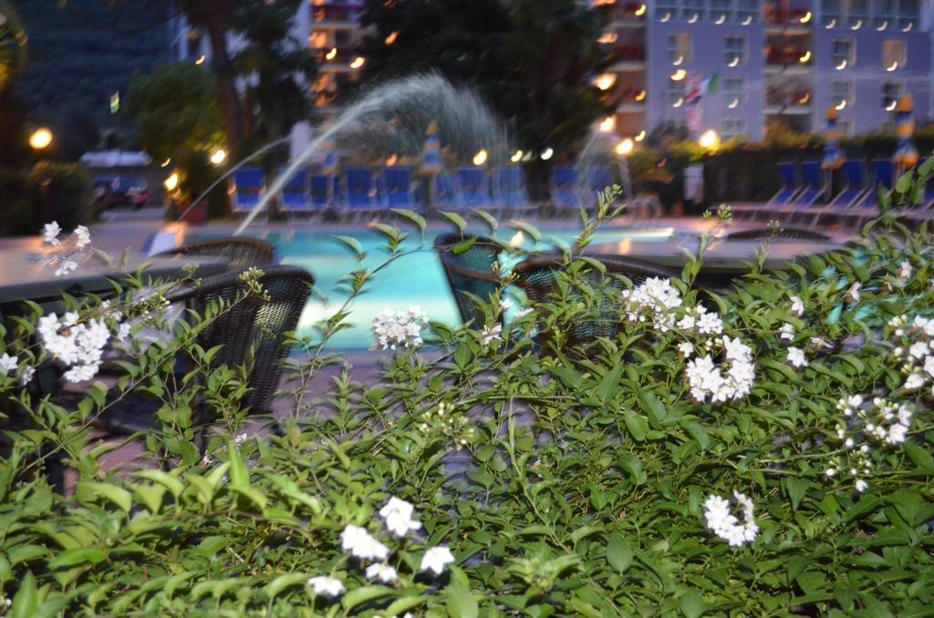 Sunlake Hotel リーヴァ・デル・ガルダ エクステリア 写真